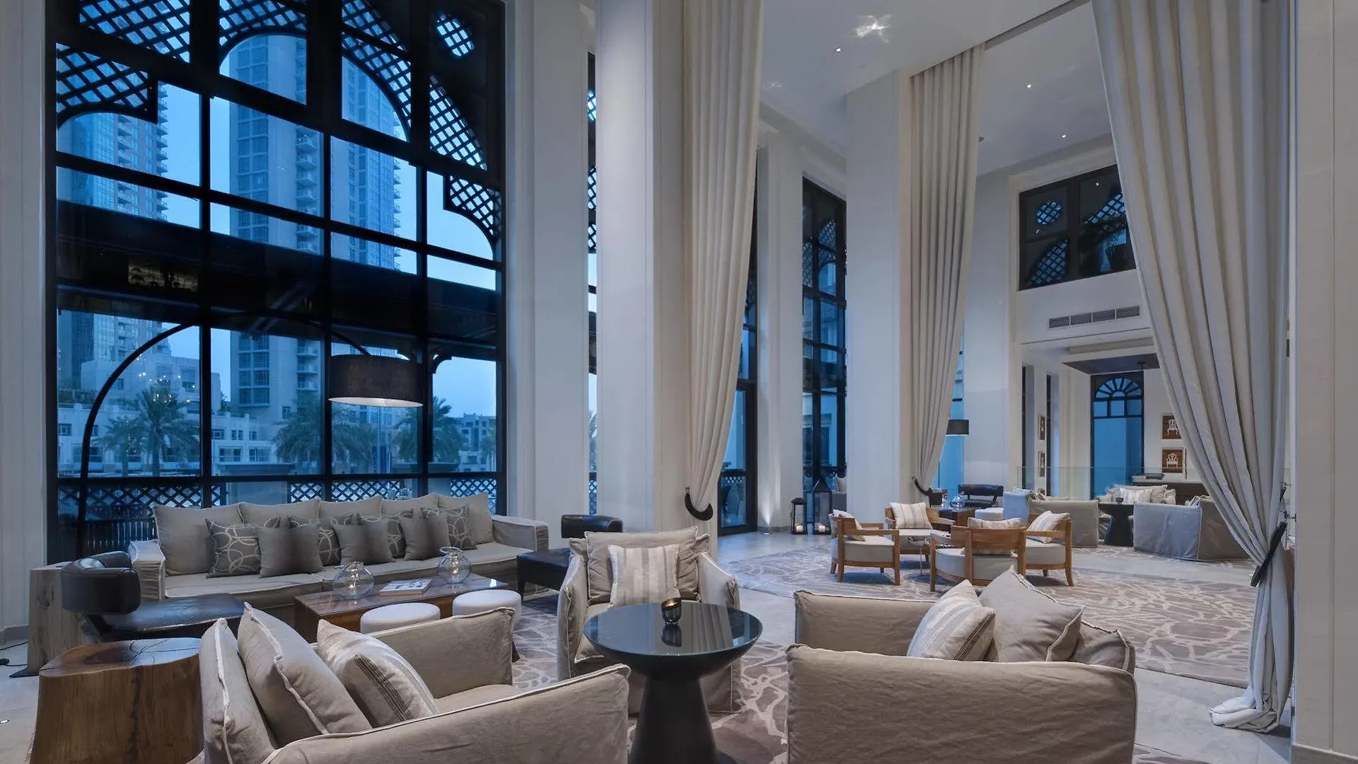 Hotel Boulevard, Autograph Collection Dubai 4*,
